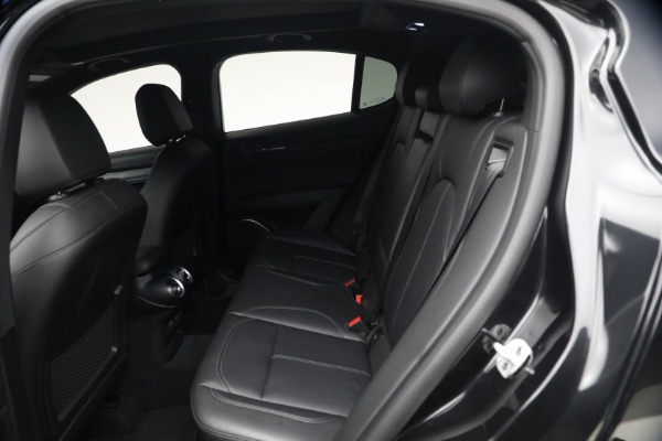 Used 2022 Alfa Romeo Stelvio Sprint for sale $24,900 at Maserati of Greenwich in Greenwich CT 06830 18