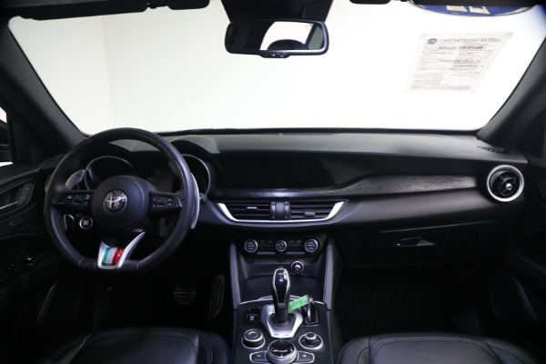 Used 2022 Alfa Romeo Stelvio Sprint for sale $24,900 at Maserati of Greenwich in Greenwich CT 06830 22