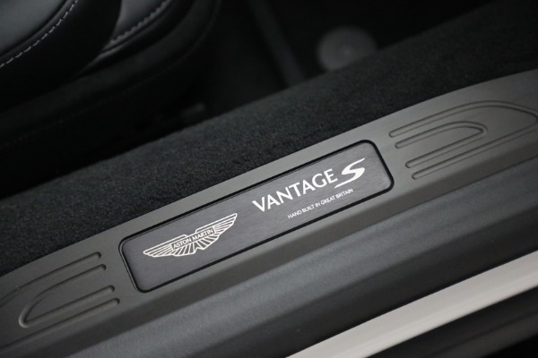 New 2026 Aston Martin Vantage S for sale $251,000 at Maserati of Greenwich in Greenwich CT 06830 26