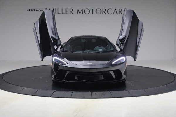 Used 2023 McLaren GT Pioneer for sale $168,900 at Maserati of Greenwich in Greenwich CT 06830 13