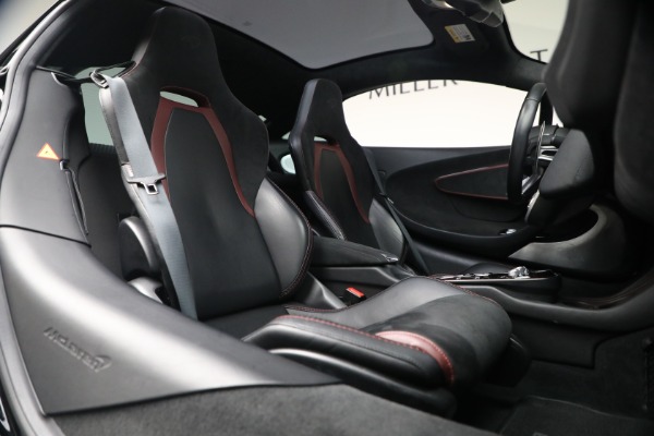 Used 2023 McLaren GT Pioneer for sale $168,900 at Maserati of Greenwich in Greenwich CT 06830 24