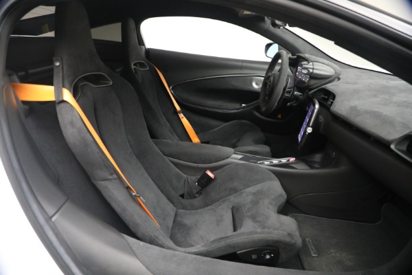 Used 2023 McLaren Artura for sale $184,900 at Maserati of Greenwich in Greenwich CT 06830 26