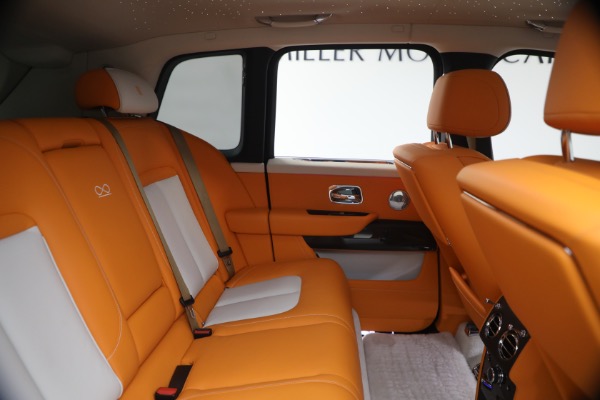 Used 2023 Rolls-Royce Black Badge Cullinan for sale $375,900 at Maserati of Greenwich in Greenwich CT 06830 22