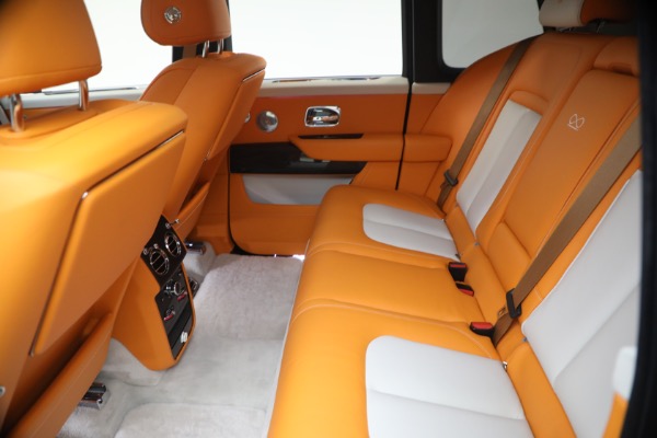 Used 2023 Rolls-Royce Black Badge Cullinan for sale $375,900 at Maserati of Greenwich in Greenwich CT 06830 27