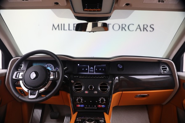 Used 2023 Rolls-Royce Black Badge Cullinan for sale $375,900 at Maserati of Greenwich in Greenwich CT 06830 4