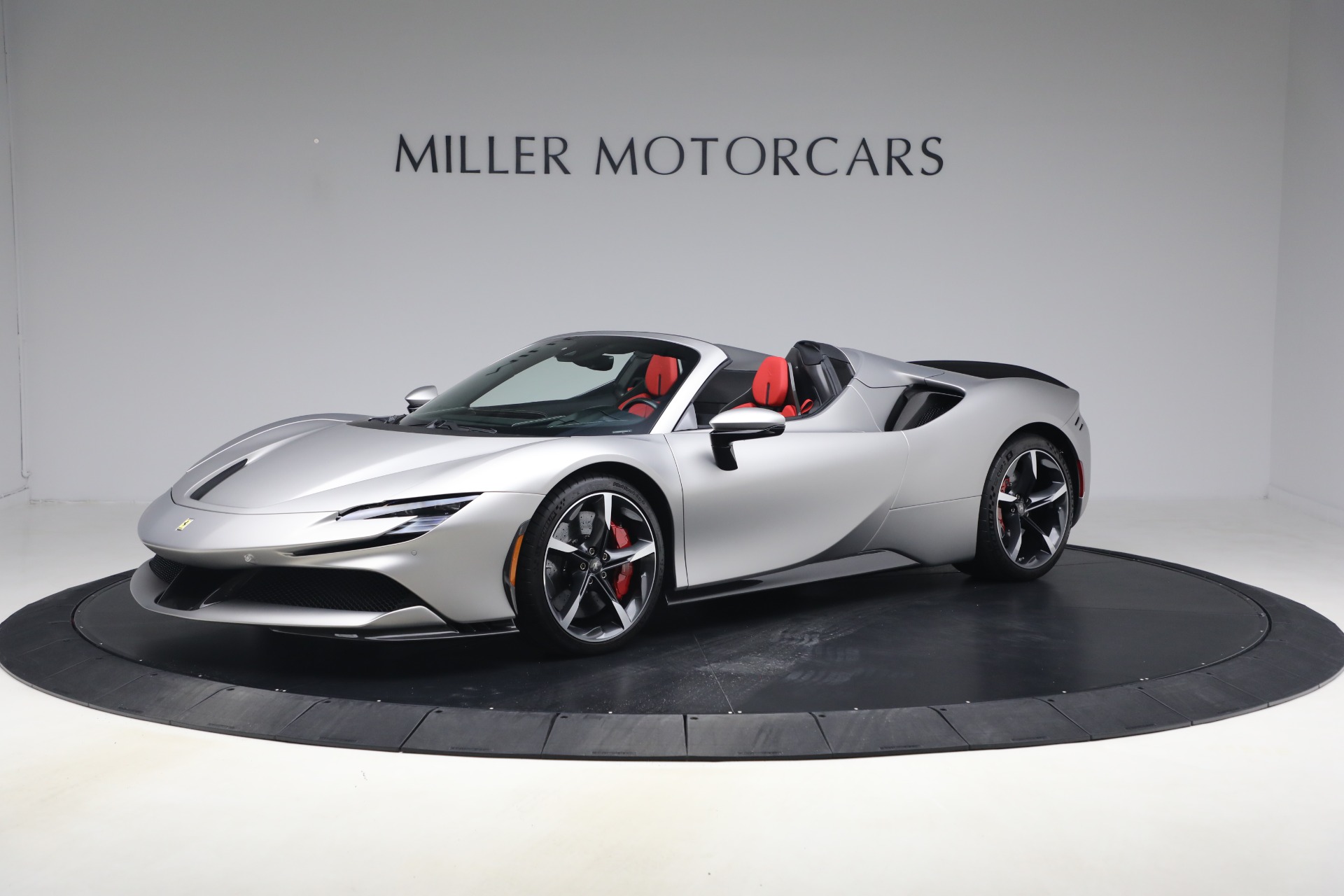 Used 2023 Ferrari SF90 Spider for sale $579,900 at Maserati of Greenwich in Greenwich CT 06830 1
