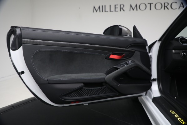 Used 2023 Porsche 718 Cayman GT4 RS for sale $195,900 at Maserati of Greenwich in Greenwich CT 06830 17