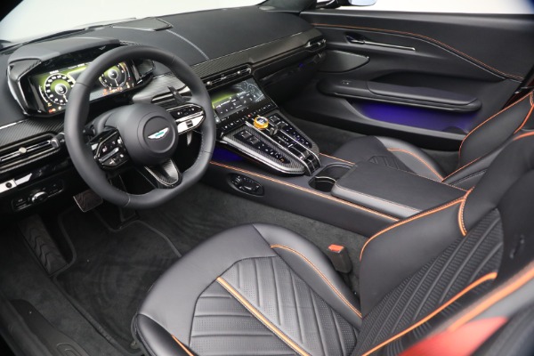 New 2026 Aston Martin Vantage S Roadster for sale $272,300 at Maserati of Greenwich in Greenwich CT 06830 26