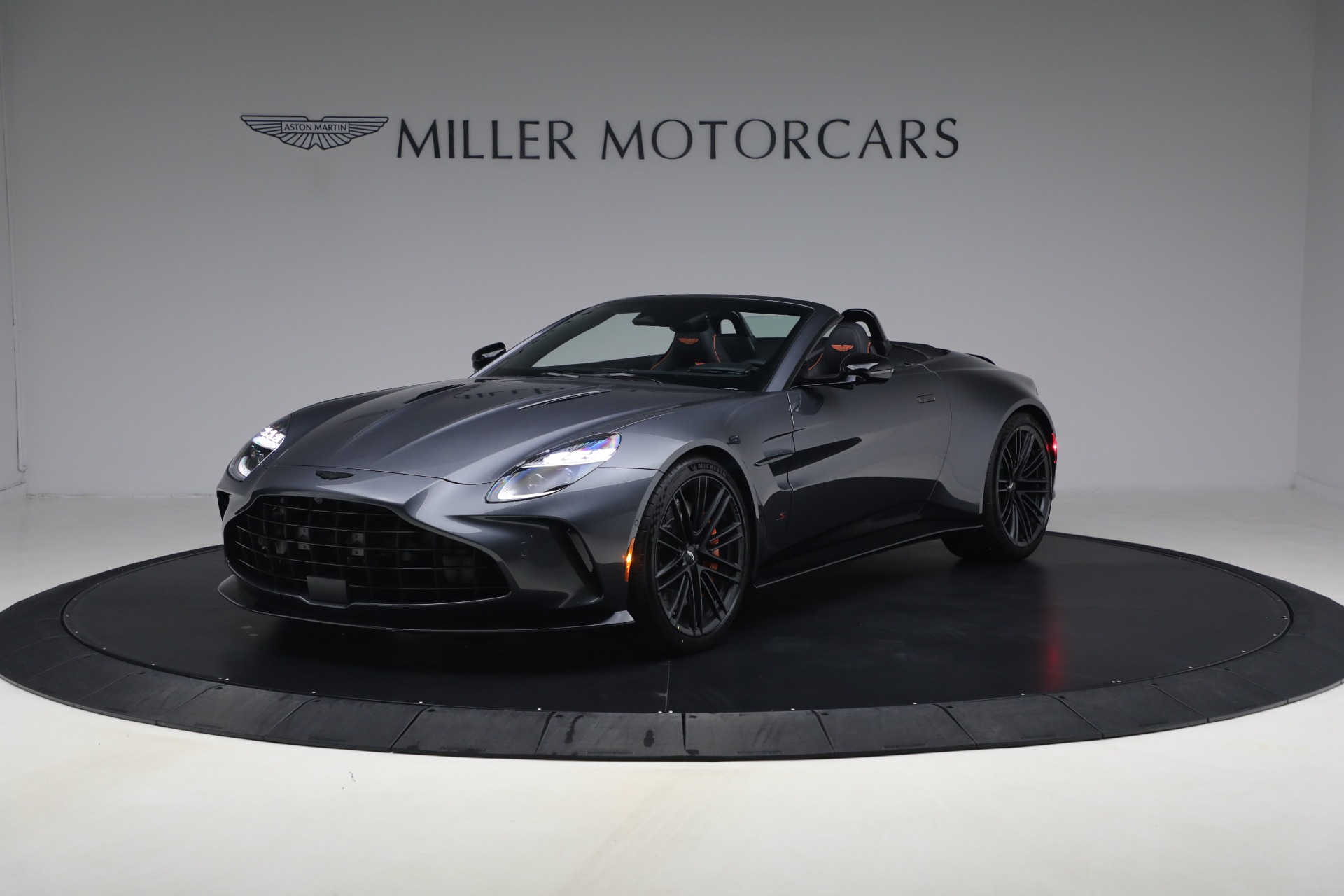 New 2026 Aston Martin Vantage S Roadster for sale $272,300 at Maserati of Greenwich in Greenwich CT 06830 1