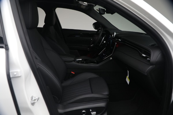 New 2026 Maserati Grecale Modena V6 for sale $95,345 at Maserati of Greenwich in Greenwich CT 06830 14