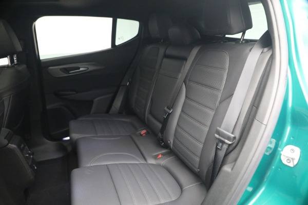 Used 2024 Alfa Romeo Tonale Hybrid Ti for sale $30,900 at Maserati of Greenwich in Greenwich CT 06830 19