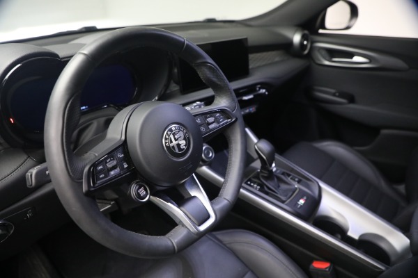 Used 2024 Alfa Romeo Tonale Hybrid Ti for sale $30,900 at Maserati of Greenwich in Greenwich CT 06830 21