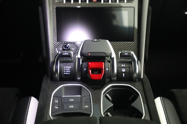 Used 2024 Lamborghini Urus Performante for sale $279,900 at Maserati of Greenwich in Greenwich CT 06830 28