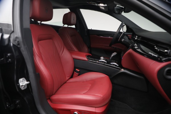 Used 2022 Maserati Quattroporte Modena Q4 for sale $54,900 at Maserati of Greenwich in Greenwich CT 06830 15
