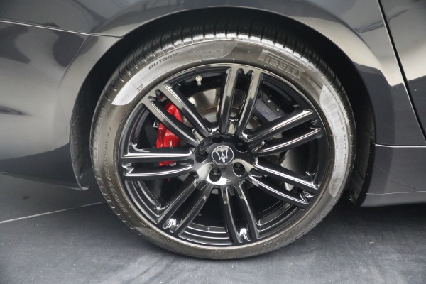Used 2022 Maserati Quattroporte Modena Q4 for sale $54,900 at Maserati of Greenwich in Greenwich CT 06830 24