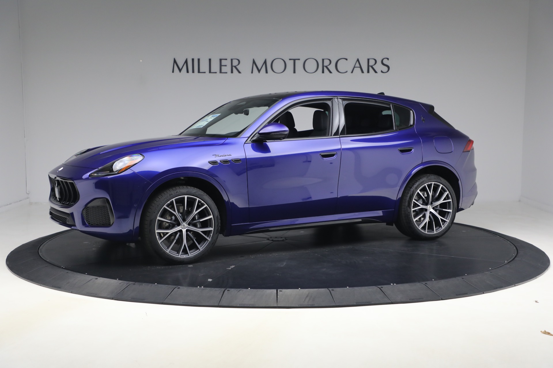 New 2026 Maserati Grecale Modena V6 for sale $92,055 at Maserati of Greenwich in Greenwich CT 06830 1