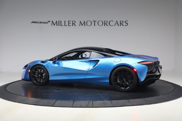 Used 2024 McLaren Artura Performance for sale $182,900 at Maserati of Greenwich in Greenwich CT 06830 4
