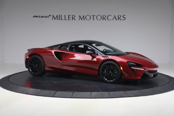Used 2023 McLaren Artura Performance for sale $179,900 at Maserati of Greenwich in Greenwich CT 06830 10