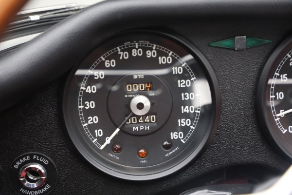 Used 1964 Jaguar E-Type for sale $185,000 at Maserati of Greenwich in Greenwich CT 06830 22