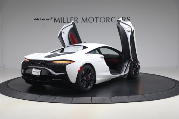Used 2023 McLaren Artura TechLux for sale $162,900 at Maserati of Greenwich in Greenwich CT 06830 19