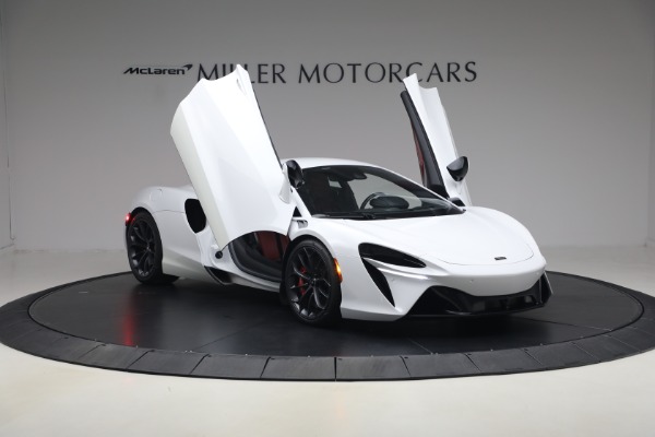 Used 2023 McLaren Artura TechLux for sale $162,900 at Maserati of Greenwich in Greenwich CT 06830 20