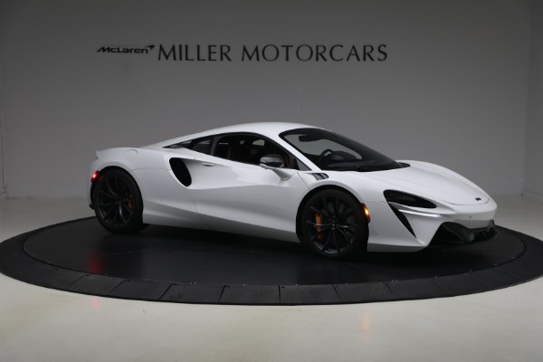 Used 2023 McLaren Artura Performance for sale $162,900 at Maserati of Greenwich in Greenwich CT 06830 10