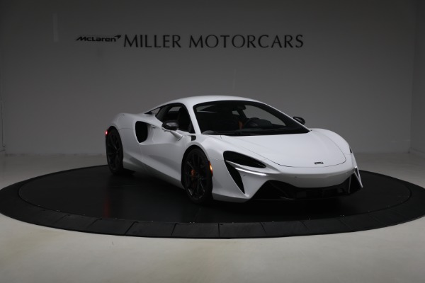 Used 2023 McLaren Artura Performance for sale $162,900 at Maserati of Greenwich in Greenwich CT 06830 11