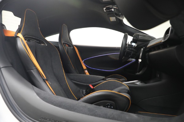 Used 2023 McLaren Artura Performance for sale $162,900 at Maserati of Greenwich in Greenwich CT 06830 25