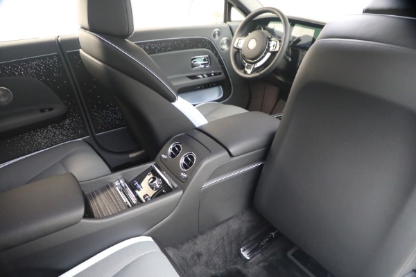 Used 2026 Rolls-Royce Spectre for sale $405,900 at Maserati of Greenwich in Greenwich CT 06830 23