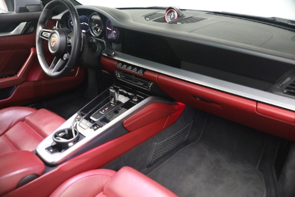 Used 2021 Porsche 911 Carrera S for sale $134,900 at Maserati of Greenwich in Greenwich CT 06830 21