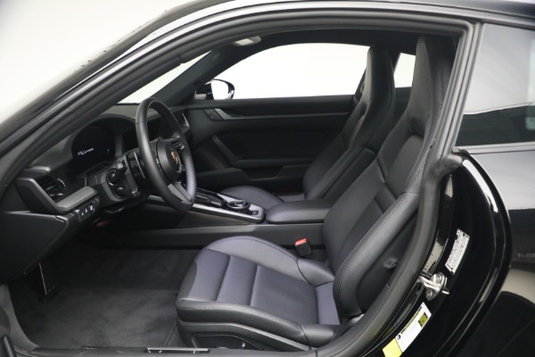 Used 2025 Porsche 911 Carrera for sale $137,900 at Maserati of Greenwich in Greenwich CT 06830 16