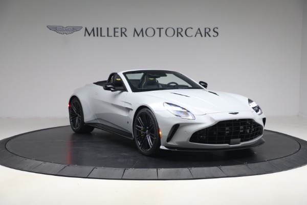 New 2026 Aston Martin Vantage S Roadster for sale $261,400 at Maserati of Greenwich in Greenwich CT 06830 11