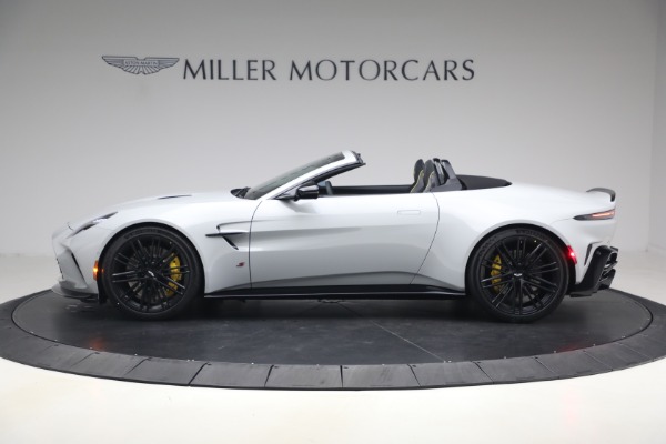 New 2026 Aston Martin Vantage S Roadster for sale $261,400 at Maserati of Greenwich in Greenwich CT 06830 3