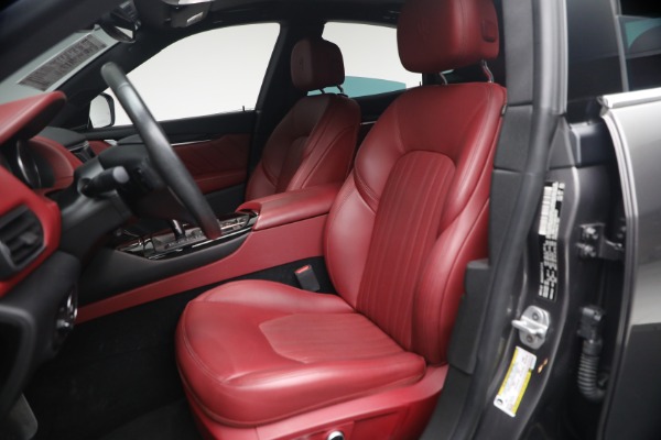Used 2022 Maserati Levante GT for sale $42,900 at Maserati of Greenwich in Greenwich CT 06830 12