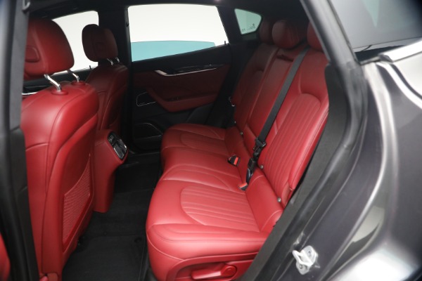 Used 2022 Maserati Levante GT for sale $42,900 at Maserati of Greenwich in Greenwich CT 06830 19