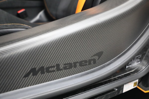 Used 2025 McLaren 750S Spider Performance for sale $369,900 at Maserati of Greenwich in Greenwich CT 06830 28