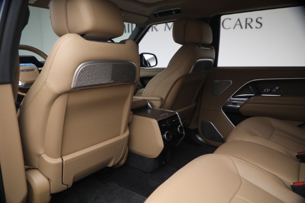 Used 2025 Land Rover Range Rover P530 Autobiography LWB for sale $153,900 at Maserati of Greenwich in Greenwich CT 06830 17
