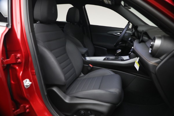 New 2026 Alfa Romeo Tonale Sprint for sale $46,935 at Maserati of Greenwich in Greenwich CT 06830 17