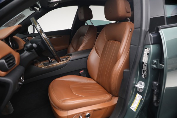Used 2022 Maserati Levante GT for sale $42,900 at Maserati of Greenwich in Greenwich CT 06830 13