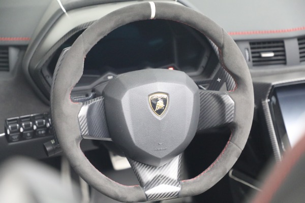 Used 2017 Lamborghini Centenario Roadster for sale $3,995,000 at Maserati of Greenwich in Greenwich CT 06830 17
