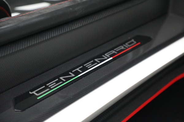 Used 2017 Lamborghini Centenario Roadster for sale $3,995,000 at Maserati of Greenwich in Greenwich CT 06830 23