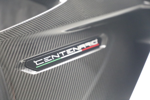 Used 2017 Lamborghini Centenario Roadster for sale $3,995,000 at Maserati of Greenwich in Greenwich CT 06830 25