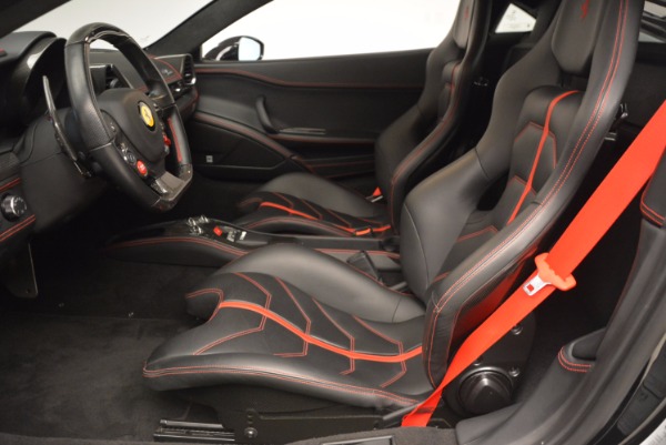 Used 2013 Ferrari 458 Italia for sale Sold at Maserati of Greenwich in Greenwich CT 06830 14