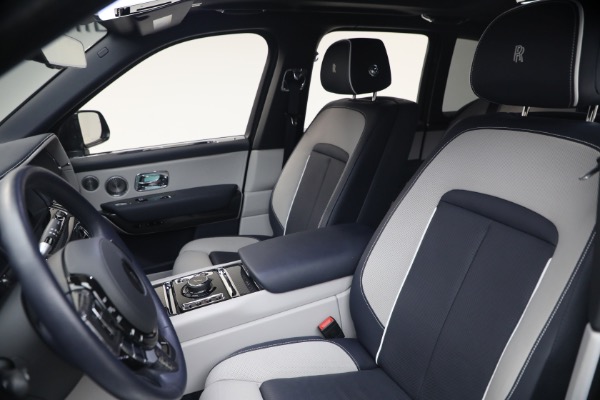 Used 2022 Rolls-Royce Black Badge Cullinan for sale $299,900 at Maserati of Greenwich in Greenwich CT 06830 17