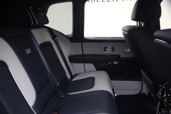 Used 2022 Rolls-Royce Black Badge Cullinan for sale $299,900 at Maserati of Greenwich in Greenwich CT 06830 25