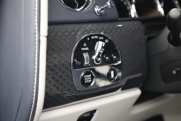 Used 2022 Rolls-Royce Black Badge Cullinan for sale $299,900 at Maserati of Greenwich in Greenwich CT 06830 28