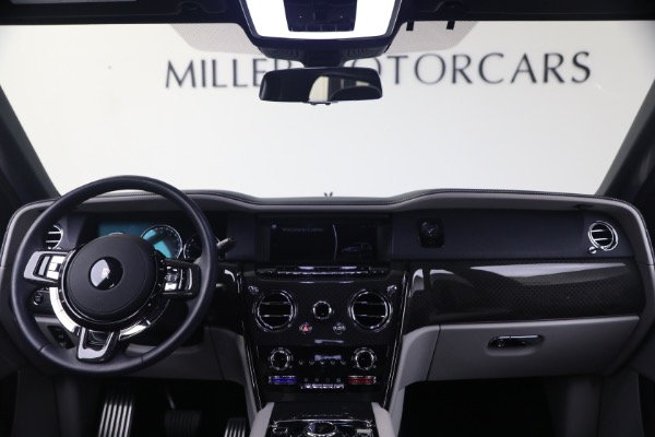Used 2022 Rolls-Royce Black Badge Cullinan for sale $299,900 at Maserati of Greenwich in Greenwich CT 06830 4