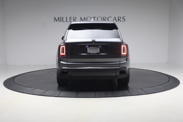 Used 2022 Rolls-Royce Black Badge Cullinan for sale $299,900 at Maserati of Greenwich in Greenwich CT 06830 9