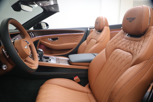 New 2026 Bentley Continental GTC Azure for sale $390,870 at Maserati of Greenwich in Greenwich CT 06830 24