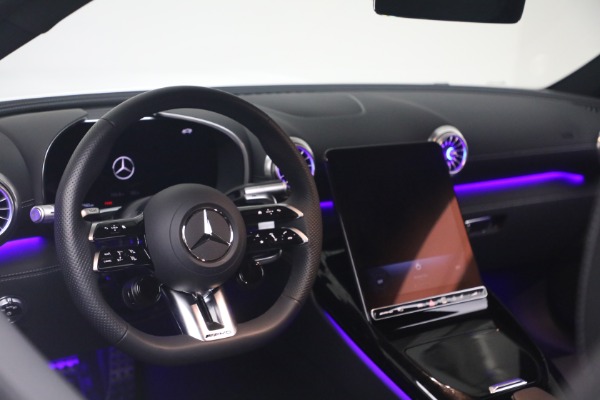 Used 2025 Mercedes-Benz AMG GT 63 for sale $165,900 at Maserati of Greenwich in Greenwich CT 06830 16